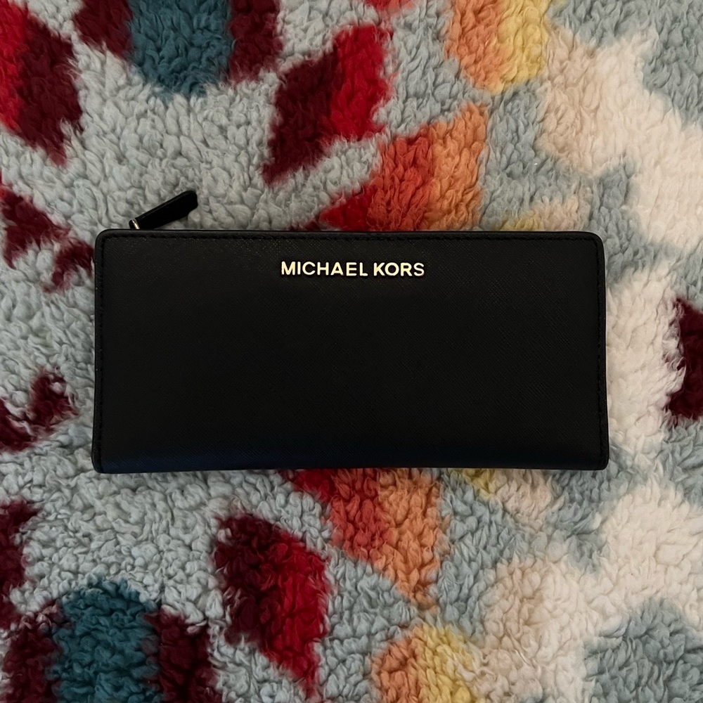 Black Michael Kors wallet